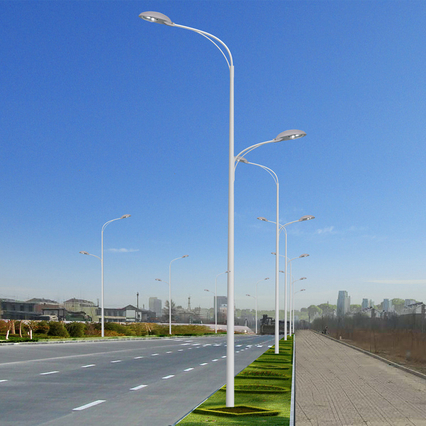 Factory Wholesale LED Conch Arm Street Light Poles in 6m/8m Sizes